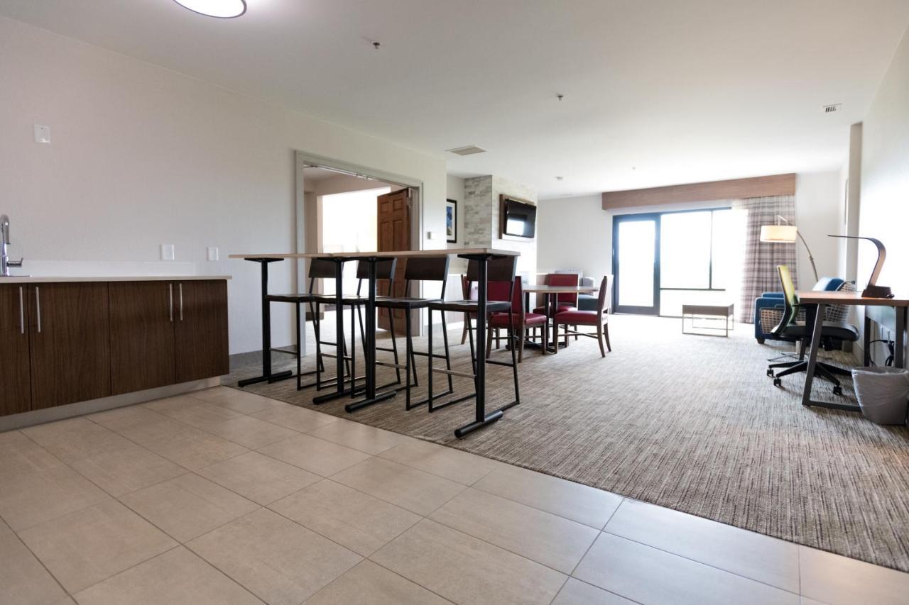 Holiday Inn Express & Suites Lexington North West-The Vineyard By Ihg Exterior foto