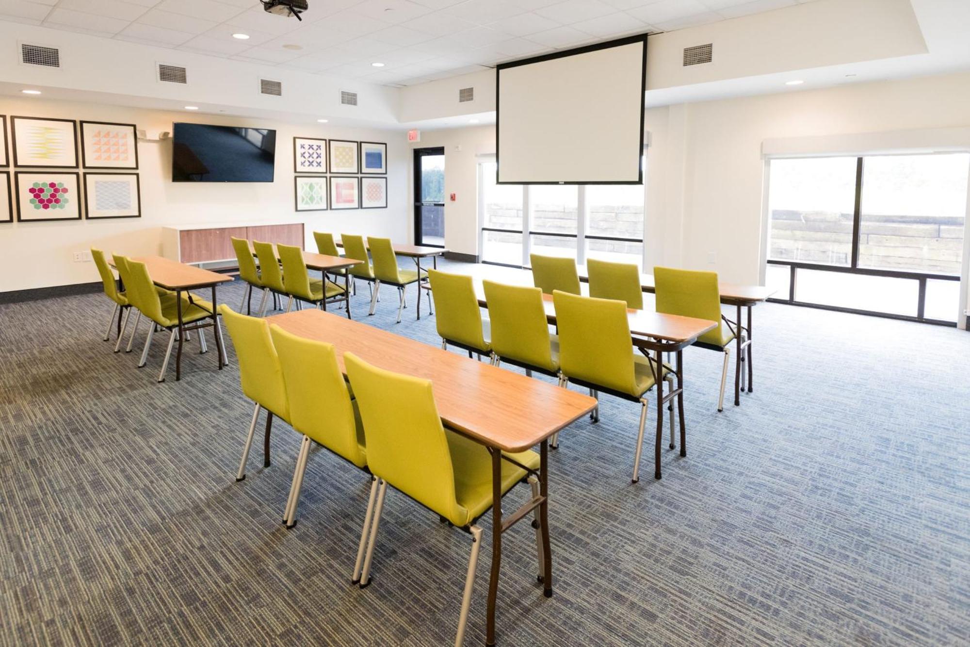 Holiday Inn Express & Suites Lexington North West-The Vineyard By Ihg Exterior foto